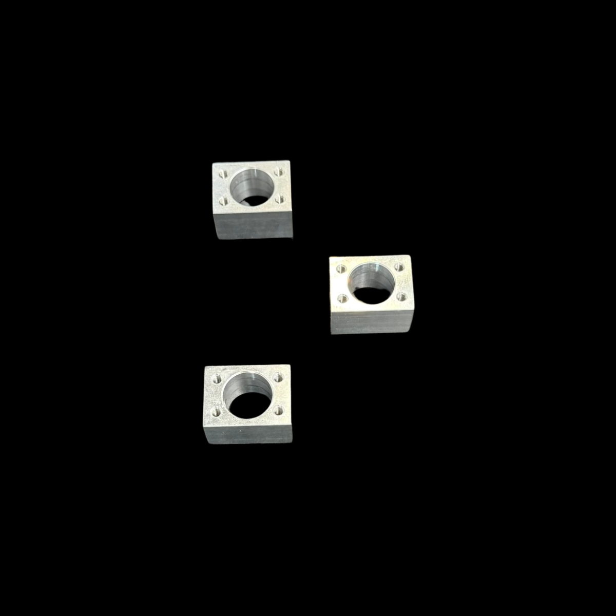 pièces mécaniques en aluminium usinées avec précision pour le secteur militaire à lyon